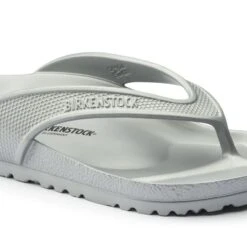 Birkenstock Honolulu Metallic Silver 15 Birkenstock Honolulu Metallic Silver -Birkenstock Sandal Shop 1016348 detail 1
