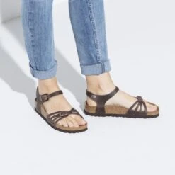 Birkenstock Bali Oiled Leather 14 Birkenstock Bali Oiled Leather -Birkenstock Sandal Shop 1016920 f closeup f