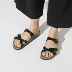 Birkenstock Franca Birko-Flor Patent Patent Black -Birkenstock Sandal Shop 1020177 f closeup f