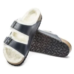 Birkenstock Arizona Shearling Oiled Leather -Birkenstock Sandal Shop 1021063 sole