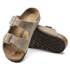 Birkenstock Arizona Kids Suede Leather 11 Birkenstock Arizona Kids Suede Leather -Birkenstock Sandal Shop 1021704 sole