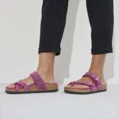 Birkenstock Mayari Shearling Oiled Leather 15 Birkenstock Mayari Shearling Oiled Leather -Birkenstock Sandal Shop 1023199 f closeup f