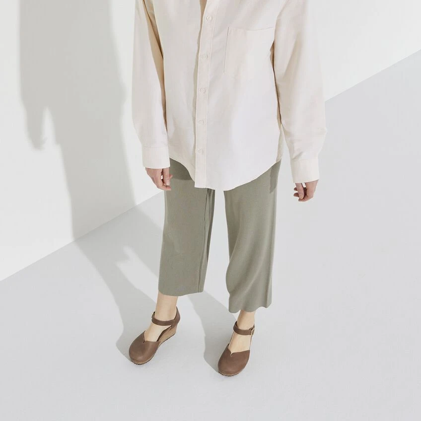 Mary Oiled Leather 5 Mary Oiled Leather - Image 3