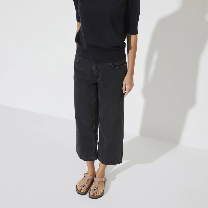 Birkenstock Gizeh Nubuck Leather 5 Birkenstock Gizeh Nubuck Leather - Image 3