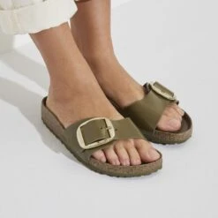 Birkenstock Madrid Natural Leather Patent -Birkenstock Sandal Shop 1024141 f closeup f