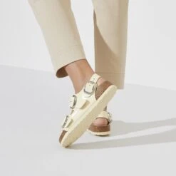 Birkenstock Milano Big Buckle Natural Leather Patent -Birkenstock Sandal Shop 1024207 f closeup f