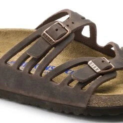 Birkenstock Granada Oiled Leather -Birkenstock Sandal Shop 92651 detail 1
